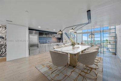 Comprar apartamento no Ten Museum Park 2603