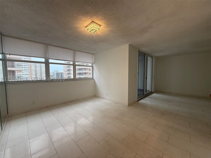 Apartment for rent at La Mer Estates 1206