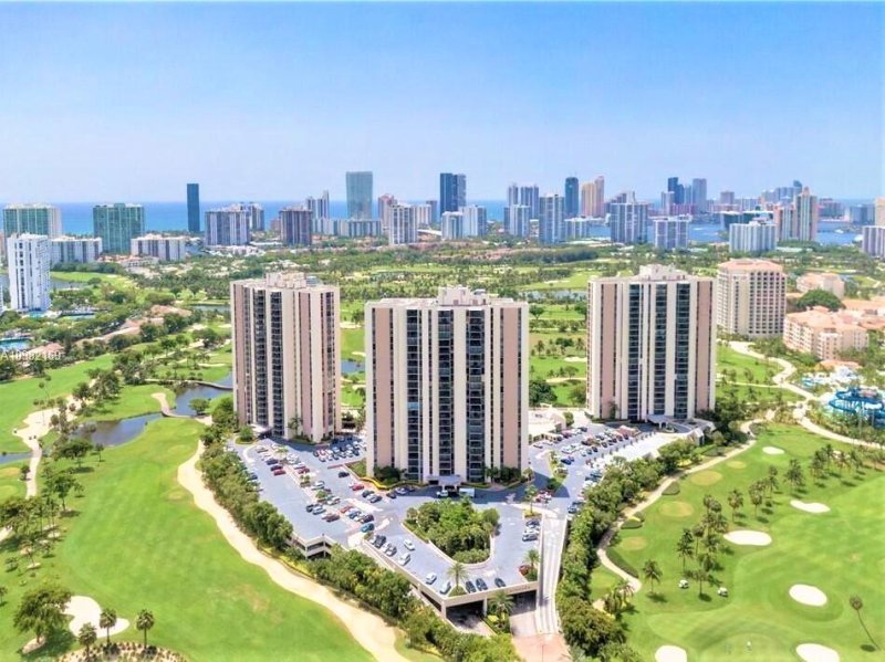 Comprar apartamento en Coronado I 2408