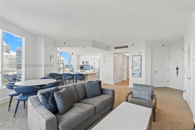 Comprar apartamento no Fontainebleau II 915