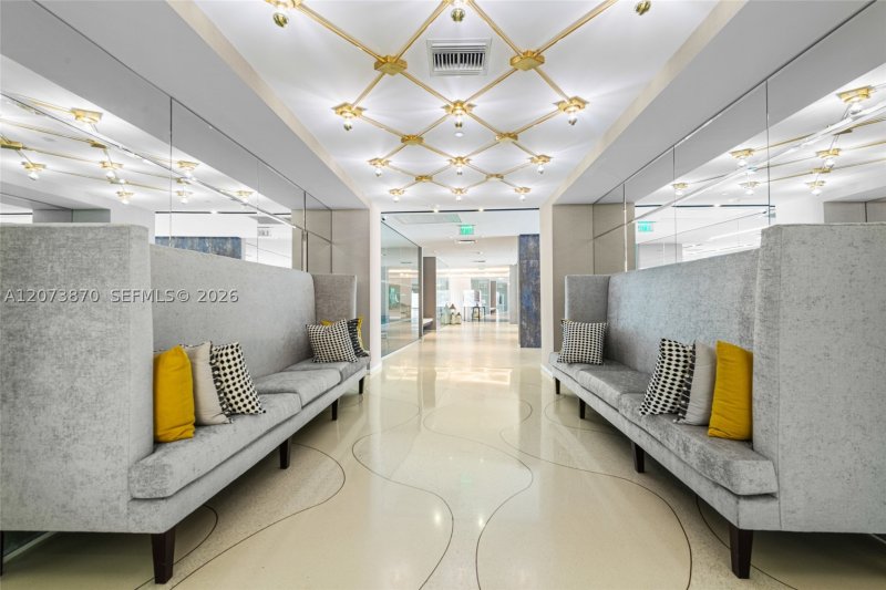 Condo for sale at Nine Island Avenue 2207