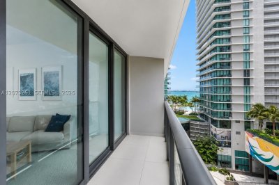 Comprar apartamento en Paraiso Bayviews 708