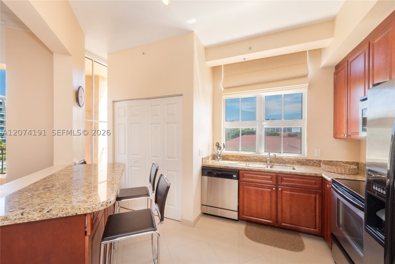 Condo for sale at Alaqua 417