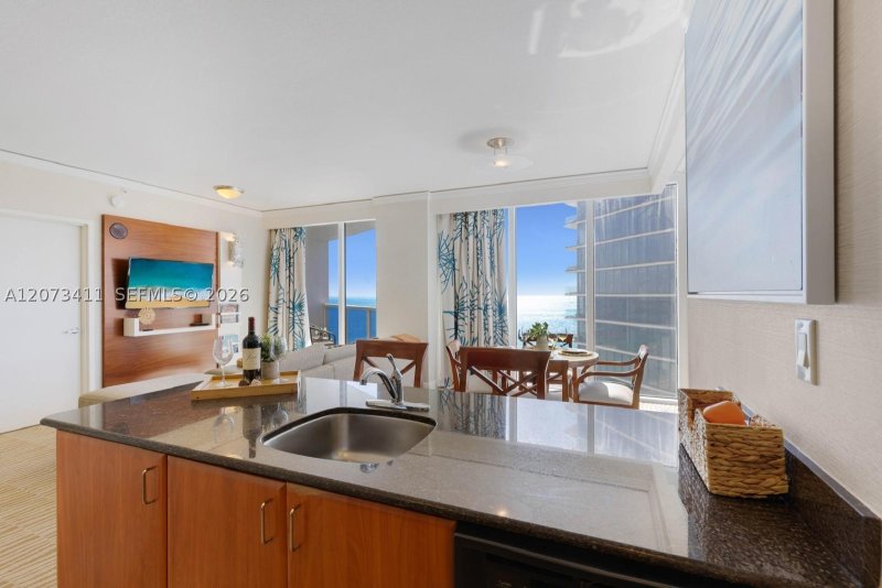 Condo for sale at Trump International Sonesta Beach Resort 1514