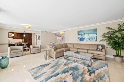 Comprar apartamento no Plaza South 14K