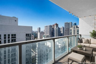 Vizcayne South Tower Apt #3104