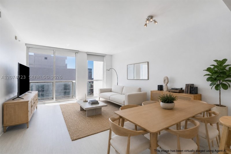 Condo for sale at Vizcayne South Tower 3104