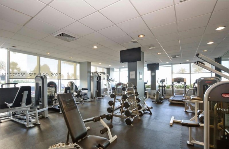Condo for sale at Alhambra Place 10A