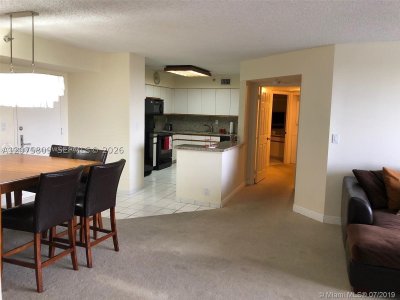 Comprar apartamento en Mystic Pointe 500 1008