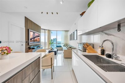 Comprar apartamento en Paramount Miami WorldCenter 2408