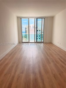 Aluguel de apartamento no Ocean View PH-24