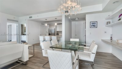Comprar apartamento no Nine at Mary Brickell Village 2004