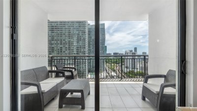Comprar apartamento no Nine at Mary Brickell Village 2004