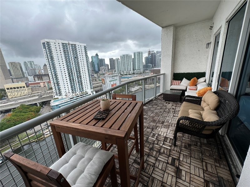 Comprar apartamento no Neo Lofts PHI02