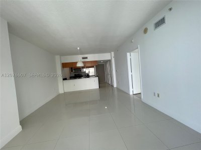 Alquiler de apartamento en Opera Tower 3403