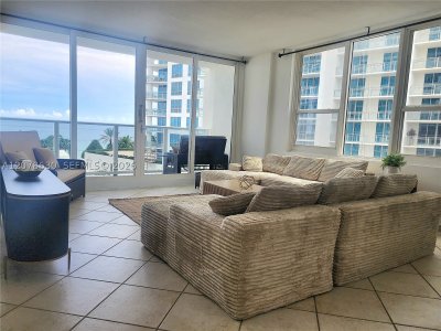 Aluguel de apartamento no Alexander Towers 621