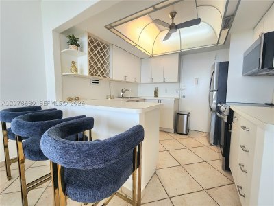 Aluguel de apartamento no Alexander Towers 621