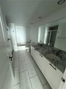 Alquiler de apartamento en The Plaza Tower II 3804