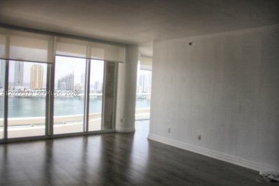 Alquiler de apartamento en 7000 Williams Island 2405