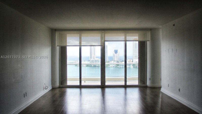 Alquiler de apartamento en 7000 Williams Island 2405