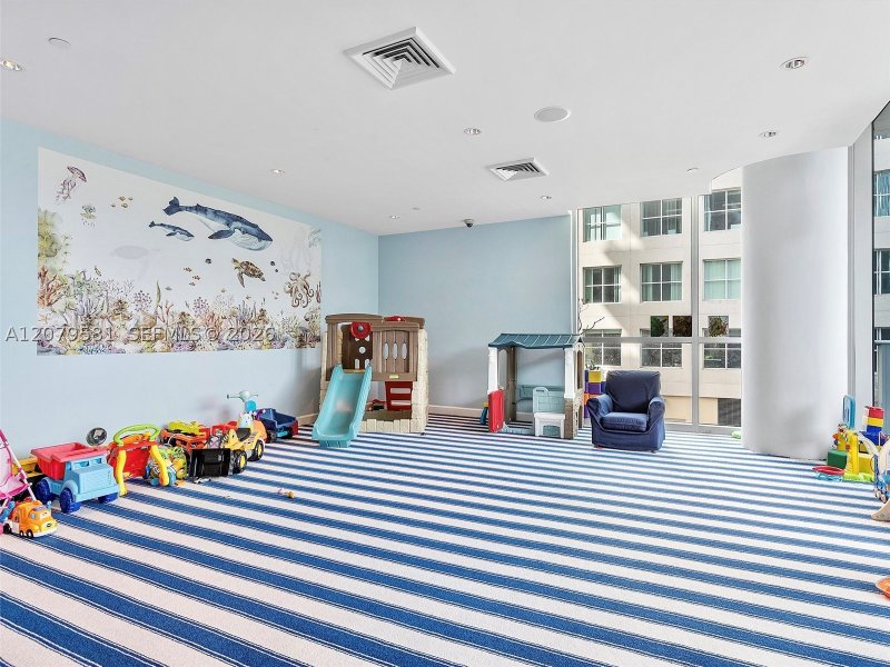 Alquiler de apartamento en Grovenor House 2106