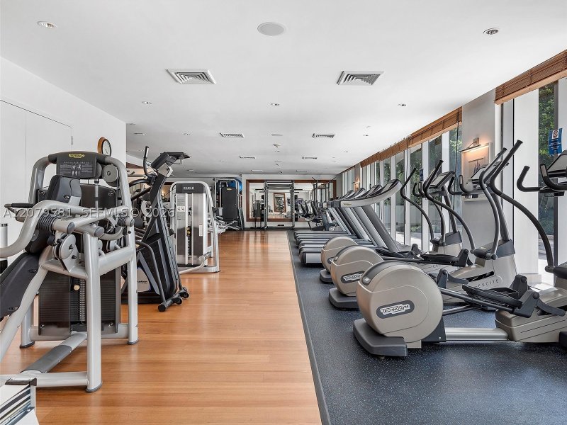 Alquiler de apartamento en Grovenor House 2106