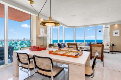 Comprar apartamento en Portofino Tower 2005