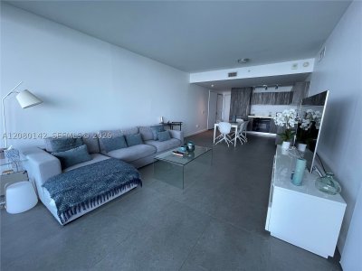Aluguel de apartamento no One Paraiso 2603