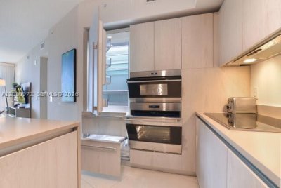 Comprar apartamento no Hyde Beach Resort Hollywood 2010