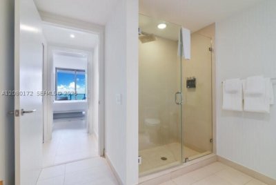 Comprar apartamento no Hyde Beach Resort Hollywood 2010