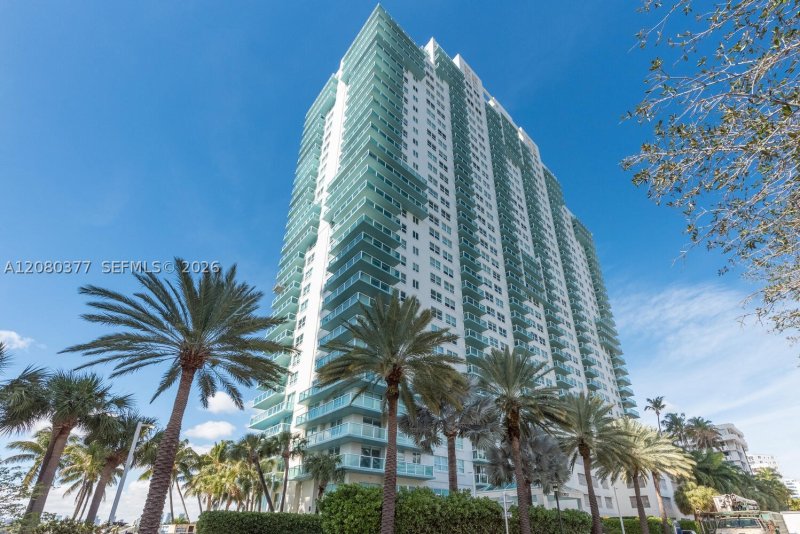 Condo for sale at Floridian 406