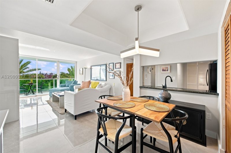 Condo for sale at Floridian 406
