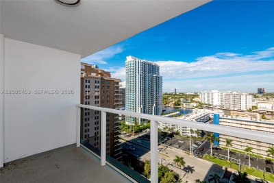 Aluguel de apartamento no La Mer Estates 1807