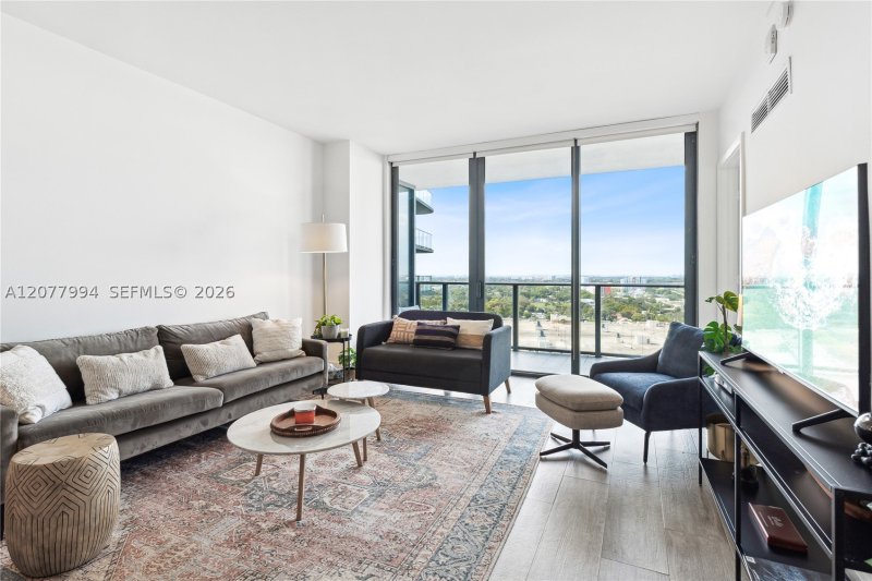 Apartment for rent at Hyde Midtown 1612