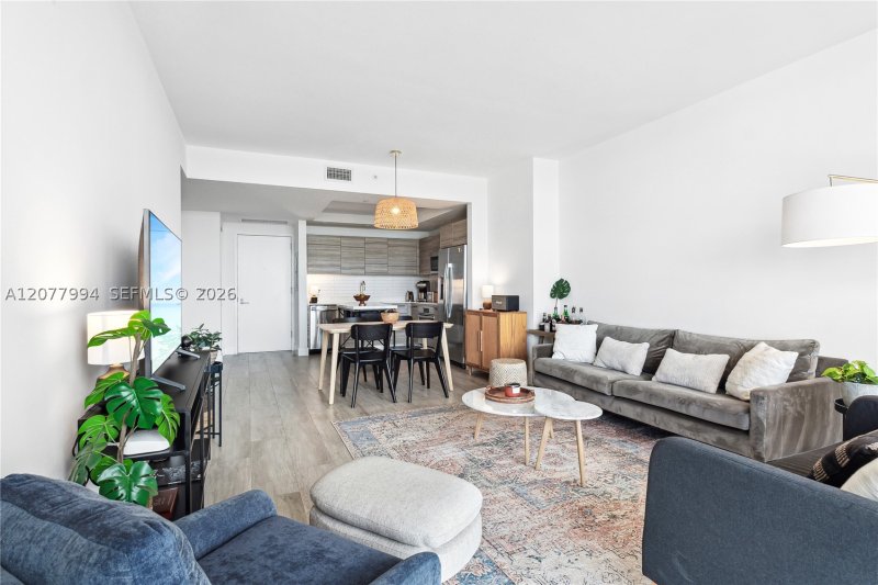 Apartment for rent at Hyde Midtown 1612