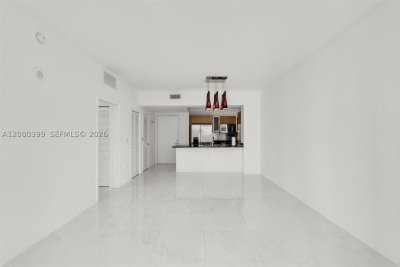 Comprar apartamento no The Plaza Tower I 2203