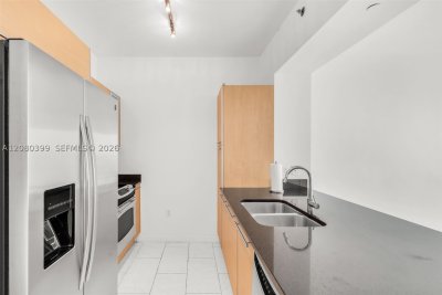 Comprar apartamento no The Plaza Tower I 2203
