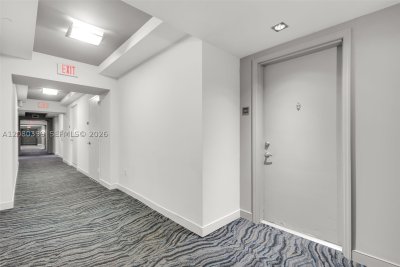 Comprar apartamento no The Plaza Tower I 2203