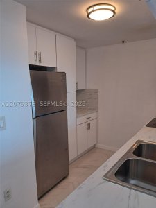 Alquiler de apartamento en 1800 Biscayne Plaza 1704