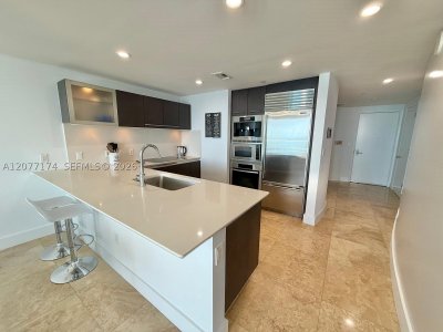 Aluguel de apartamento no Jade Beach 1903