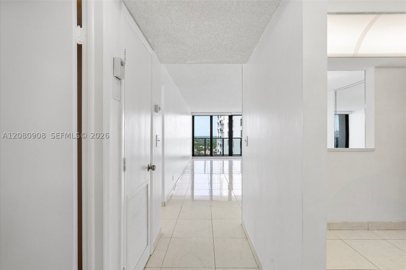 Apartment for rent at Catania at Quadomain 1406