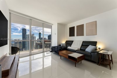 Comprar apartamento no Icon Brickell Tower II 4709