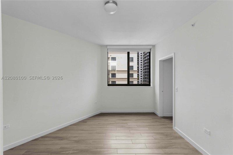Comprar apartamento no Nine at Mary Brickell Village 3202