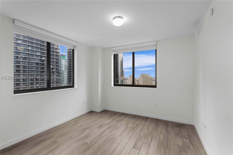 Comprar apartamento no Nine at Mary Brickell Village 3202