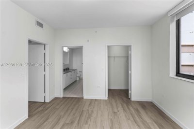 Comprar apartamento no Nine at Mary Brickell Village 3202