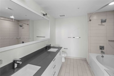 Comprar apartamento no Nine at Mary Brickell Village 3202