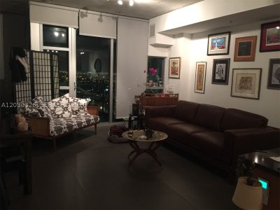 Alquiler de apartamento en Midtown Miami 4 H2803