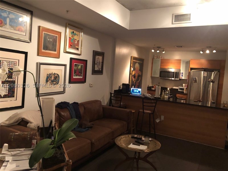 Alquiler de apartamento en Midtown Miami 4 H2803