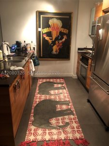 Alquiler de apartamento en Midtown Miami 4 H2803