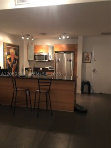 Alquiler de apartamento en Midtown Miami 4 H2803